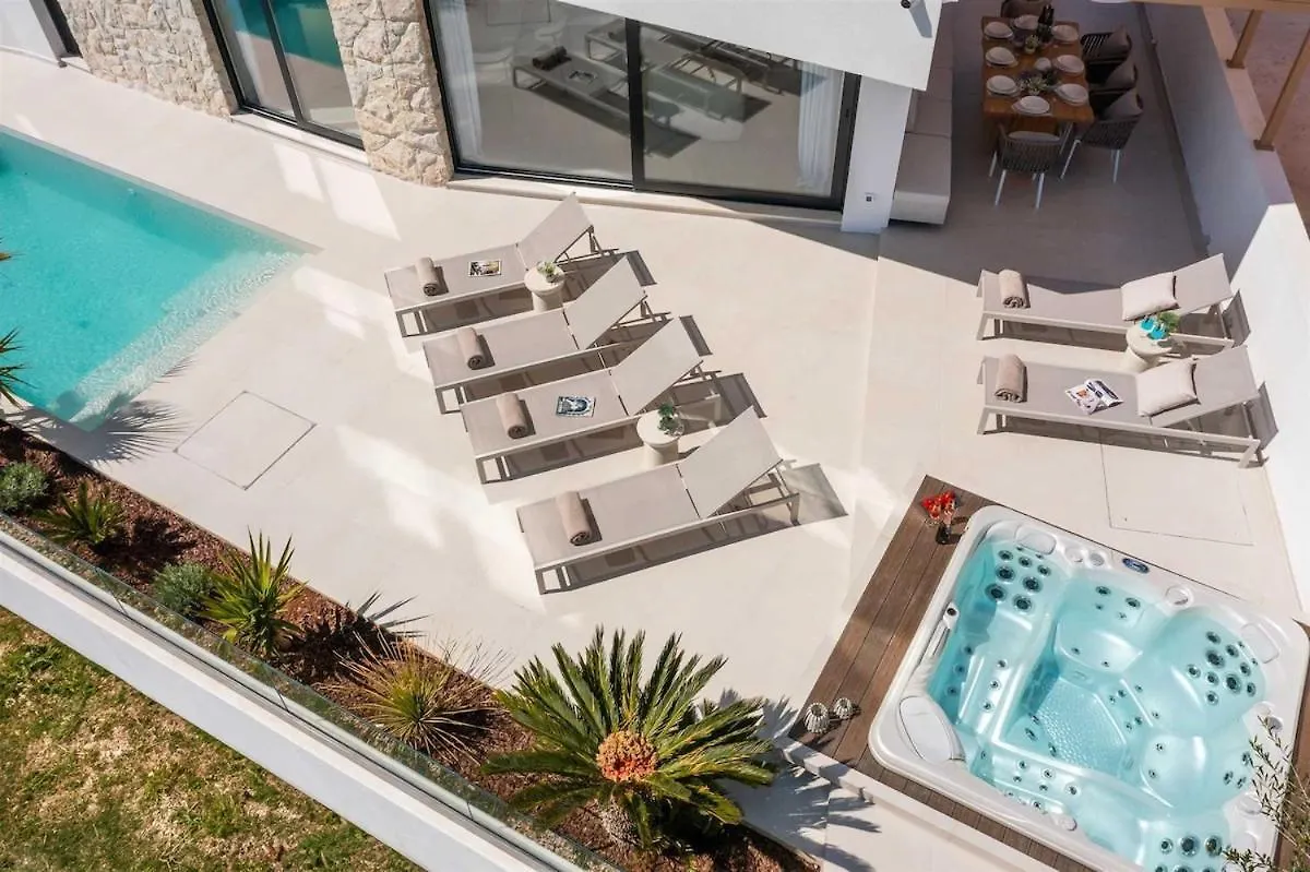 Villa Noles Sukosan Croatia